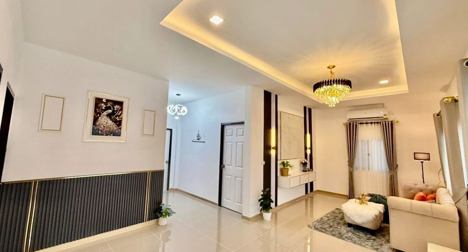 For sale 3 bedrooms house in Pratumnak, Pattaya