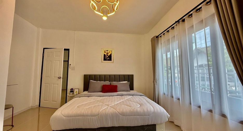 For sale 3 bedrooms house in Pratumnak, Pattaya