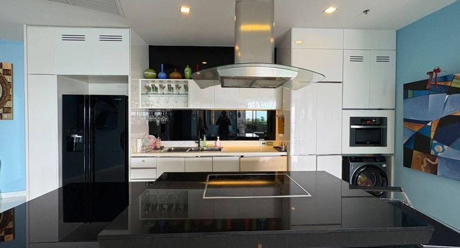 For sale 3 bedrooms condo in North Pattaya, Pattaya