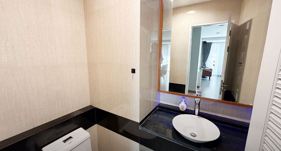 Haus zum Kauf mit 4 Zimmer in Bueng Kum, Bangkok