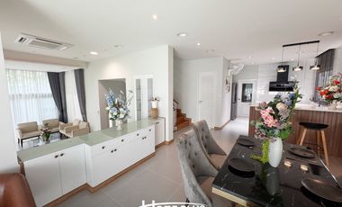 Haus zum Kauf mit 4 Zimmer in Bueng Kum, Bangkok