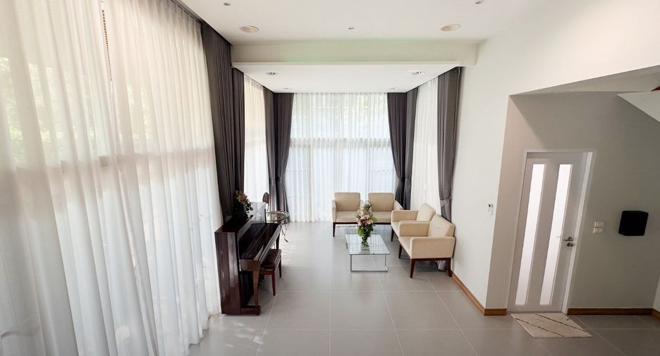 Haus zum Kauf mit 4 Zimmer in Bueng Kum, Bangkok
