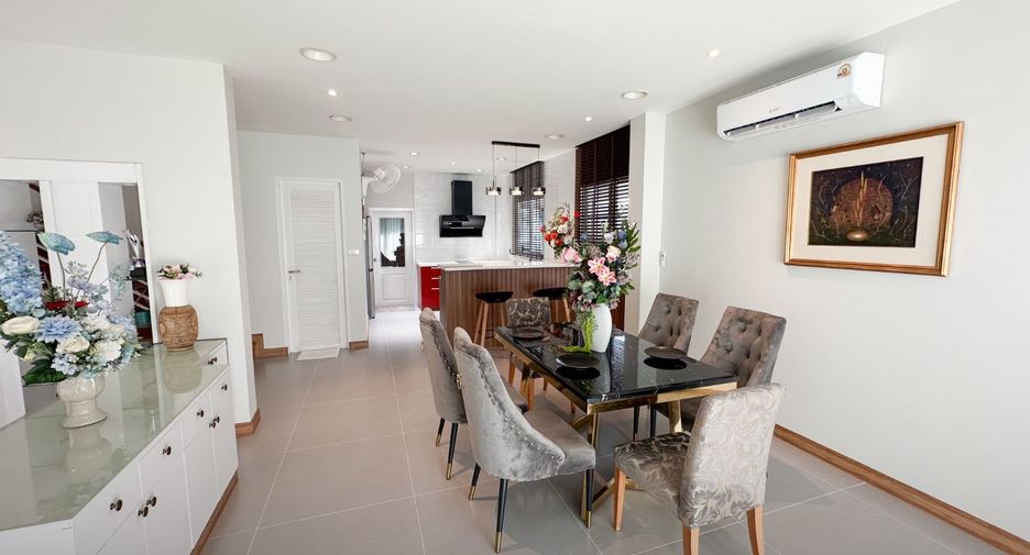 Haus zum Kauf mit 4 Zimmer in Bueng Kum, Bangkok