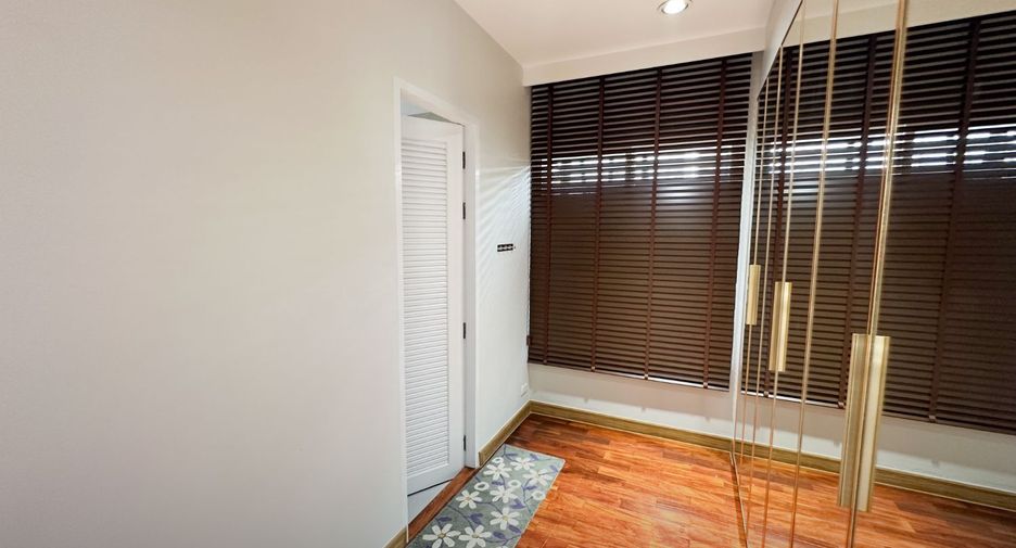 Haus zum Kauf mit 4 Zimmer in Bueng Kum, Bangkok