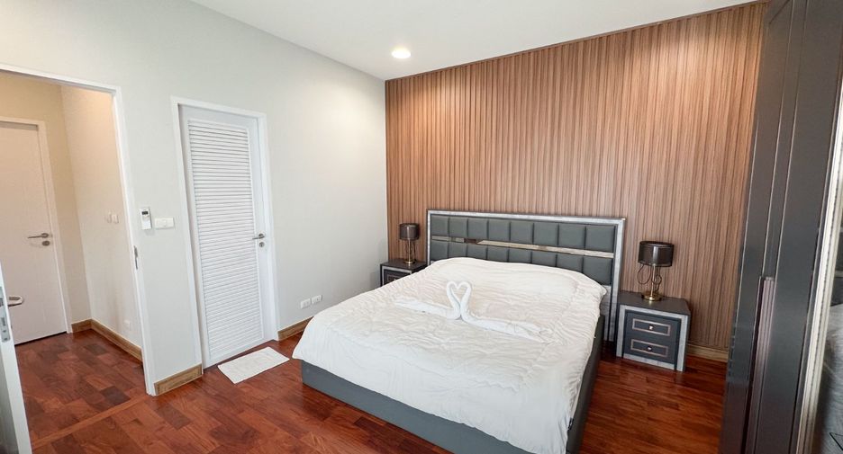 Haus zum Kauf mit 4 Zimmer in Bueng Kum, Bangkok