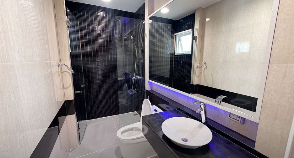 Haus zum Kauf mit 4 Zimmer in Bueng Kum, Bangkok