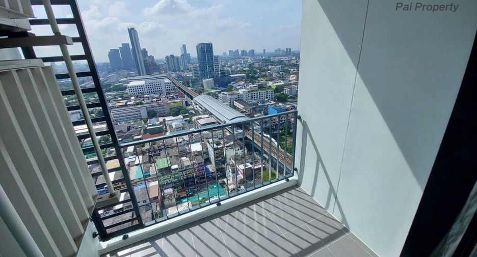 Wohnung zum Kauf mit 2 Zimmer in Phra Khanong, Bangkok