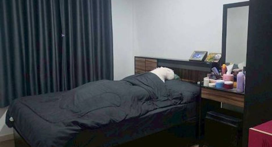 For sale 2 bedrooms townhouse in East Pattaya, Pattaya