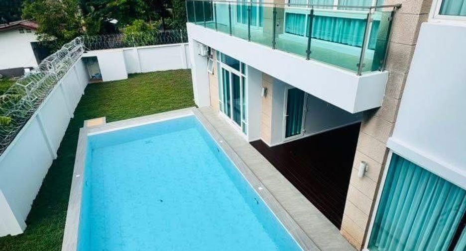 For sale 5 bedrooms villa in North Pattaya, Pattaya
