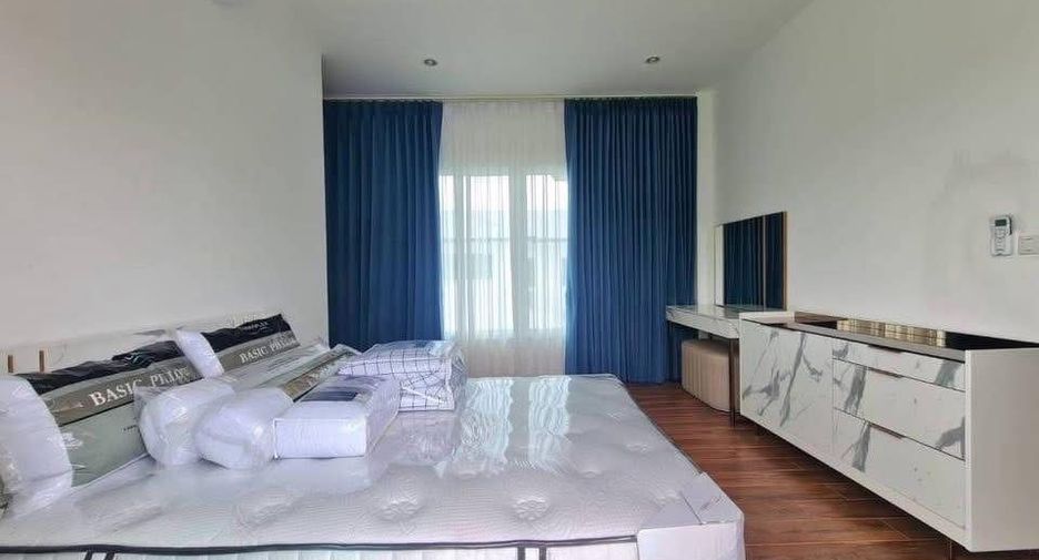 For sale 5 bedrooms villa in North Pattaya, Pattaya