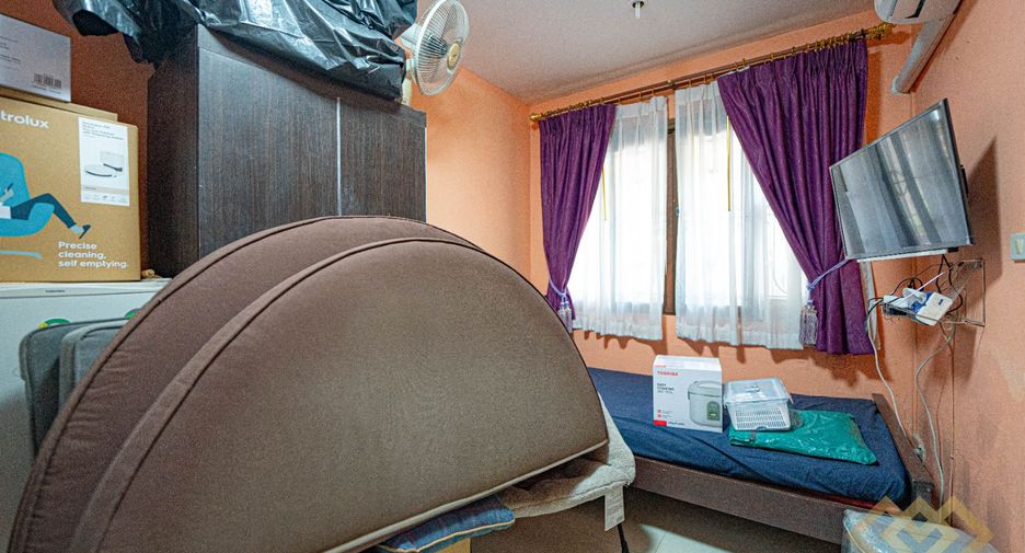 For sale 4 bedrooms house in Huay Yai, Pattaya