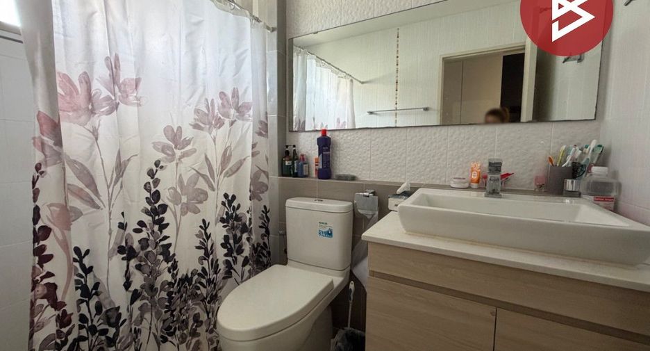 Haus zum Kauf mit 3 Zimmer in Mueang Chon Buri, Chonburi