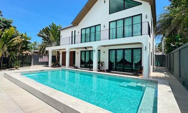 À louer 4 chambres villa à East Pattaya, Pattaya