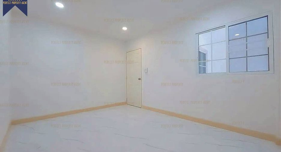 For sale 3 bedrooms townhouse in Bang Bua Thong, Nonthaburi