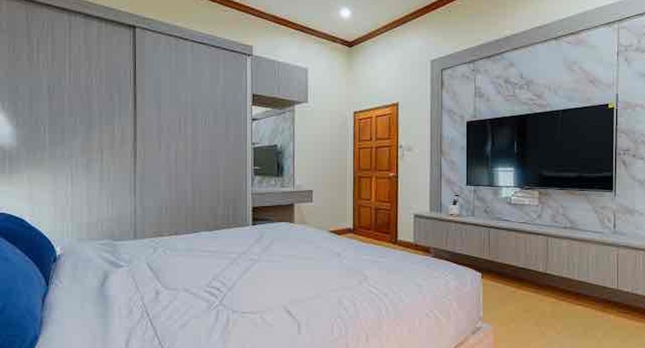 For rent 4 ベッドルーム villa in East Pattaya, Pattaya