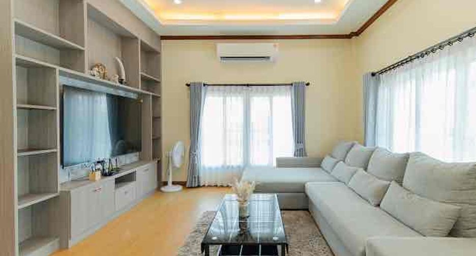 For rent 4 ベッドルーム villa in East Pattaya, Pattaya