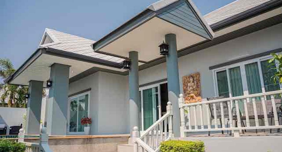 For rent 4 ベッドルーム villa in East Pattaya, Pattaya