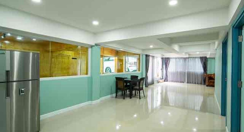 For rent 6 ベッドルーム villa in East Pattaya, Pattaya
