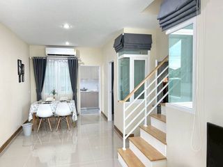 À louer 4 chambres maison à Bang Lamung, Chonburi