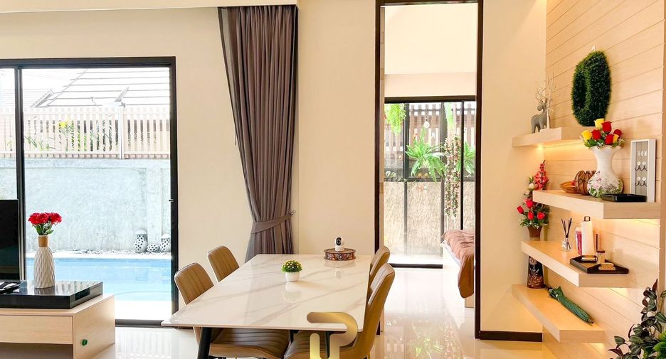 À vendre 2 chambres villa à Huay Yai, Pattaya