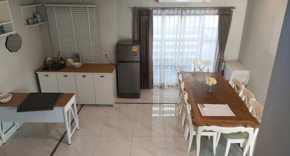 For rent 4 bedrooms house in Lat Krabang, Bangkok