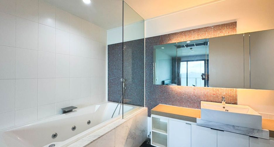 For rent and for sale 2 bedrooms condo in North Pattaya, Pattaya