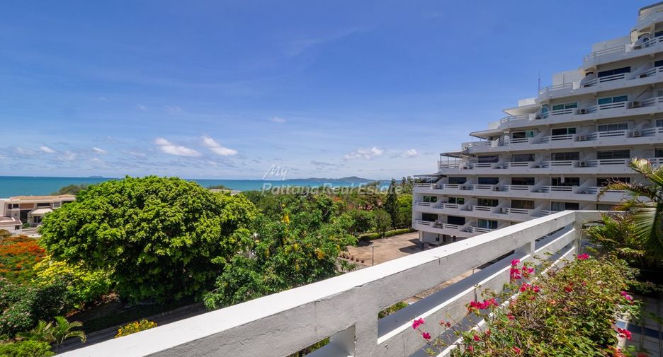 For sale 2 bedrooms condo in Jomtien, Pattaya