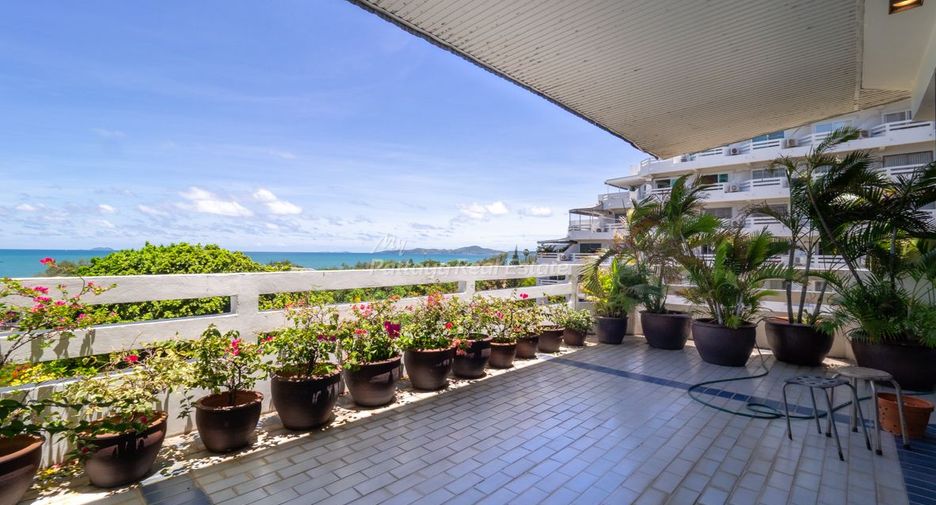 For sale 2 bedrooms condo in Jomtien, Pattaya