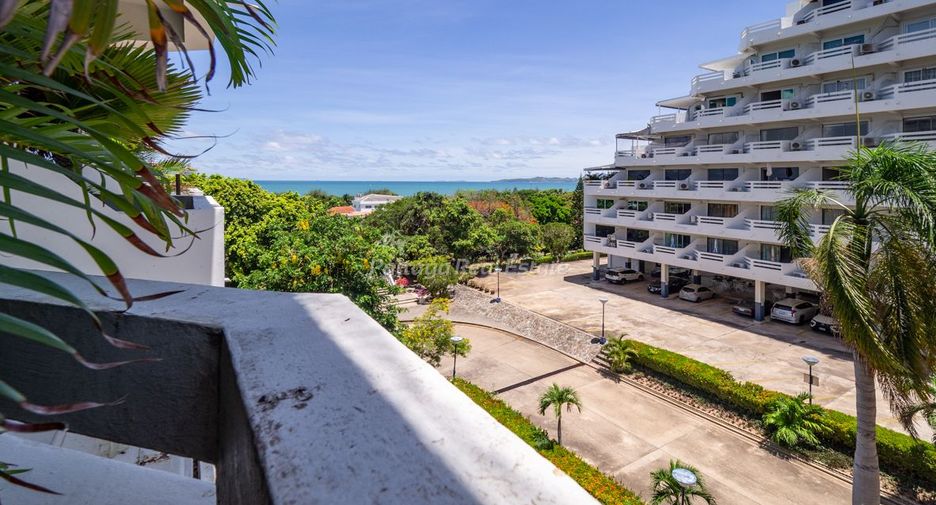 For sale 2 bedrooms condo in Jomtien, Pattaya