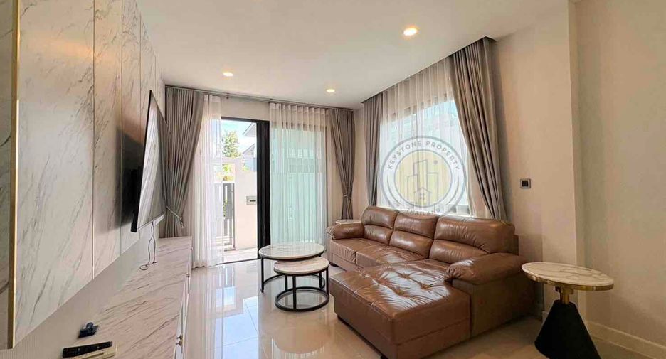 For rent 3 bedrooms villa in East Pattaya, Pattaya
