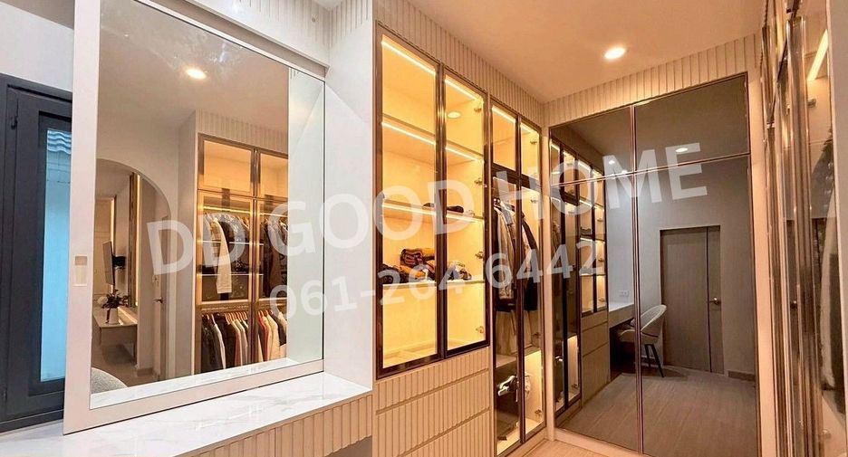 Haus zum Kauf mit 5 Zimmer in Mueang Udon Thani, Udon Thani