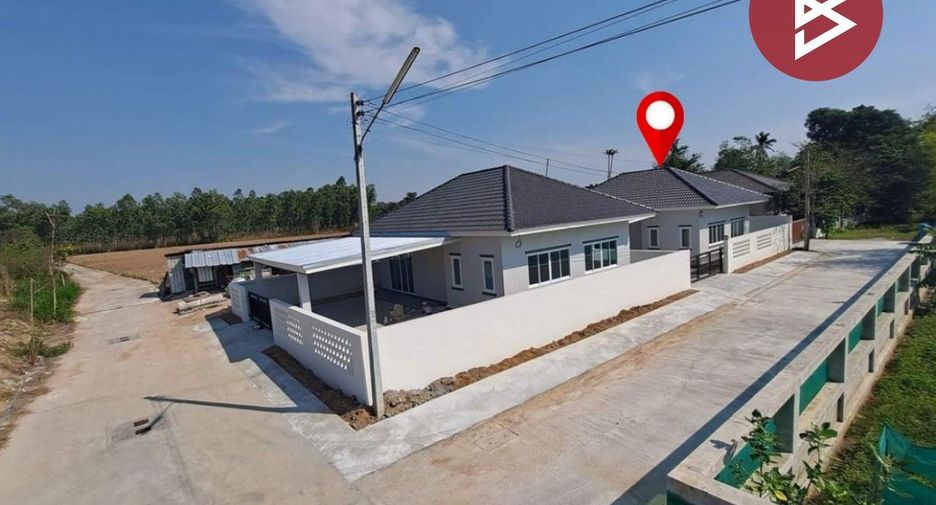 À vendre 2 chambres maison à Si Racha, Chonburi