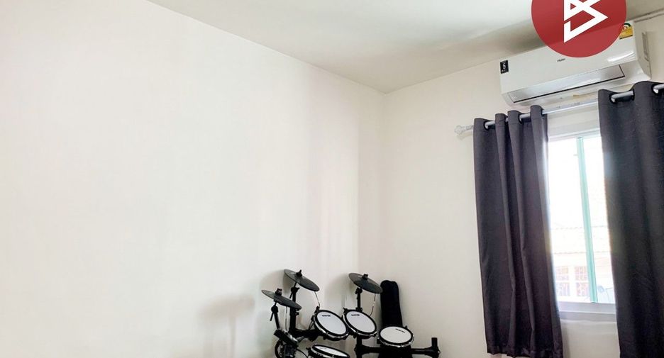 For sale 3 bedrooms townhouse in Bang Bua Thong, Nonthaburi