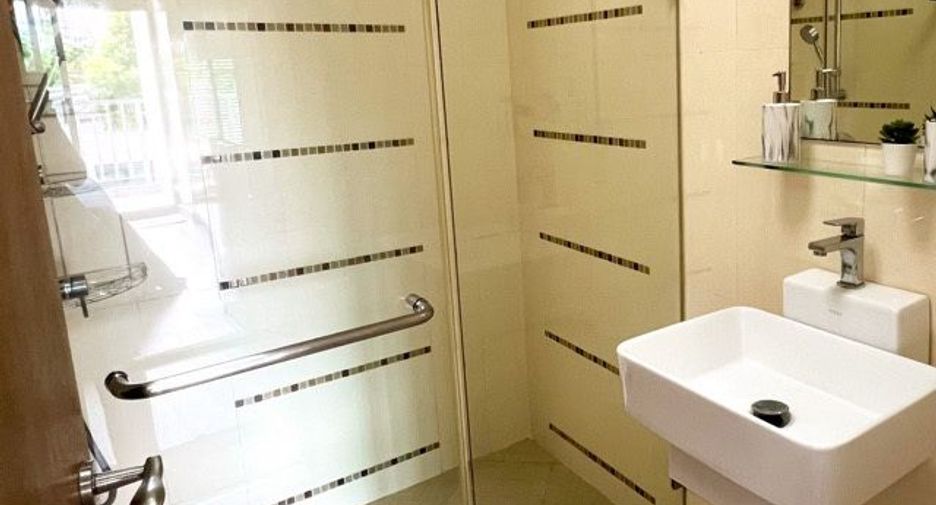 Wohnung zur Miete mit 1 Zimmer in Phaya Thai, Bangkok