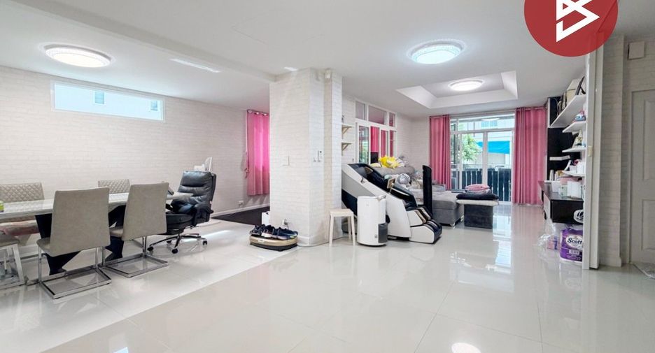 For sale 3 ベッドルーム house in Khlong Luang, Pathum Thani