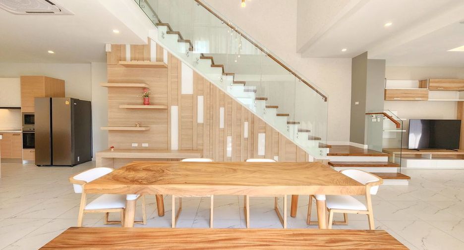 ให้เช่า 4 ห้องนอน บ้านเดี่ยว ใน สันกำแพง, เชียงใหม่