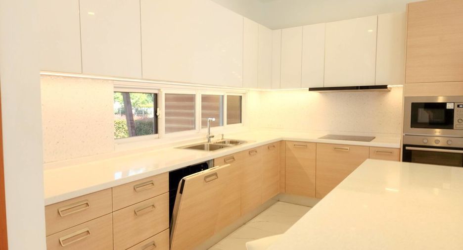 ให้เช่า 4 ห้องนอน บ้านเดี่ยว ใน สันกำแพง, เชียงใหม่