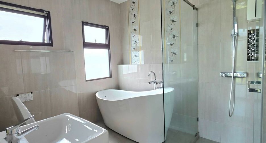 For rent and for sale 3 bedrooms house in Hang Dong, Chiang Mai
