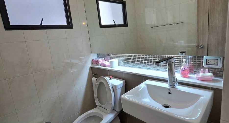 For rent and for sale 3 bedrooms house in Hang Dong, Chiang Mai