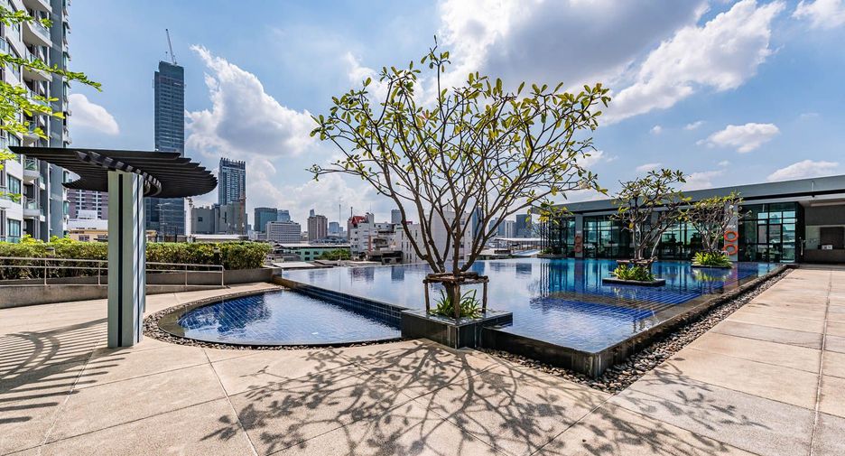 For sale 1 bed condo in Ratchathewi, Bangkok
