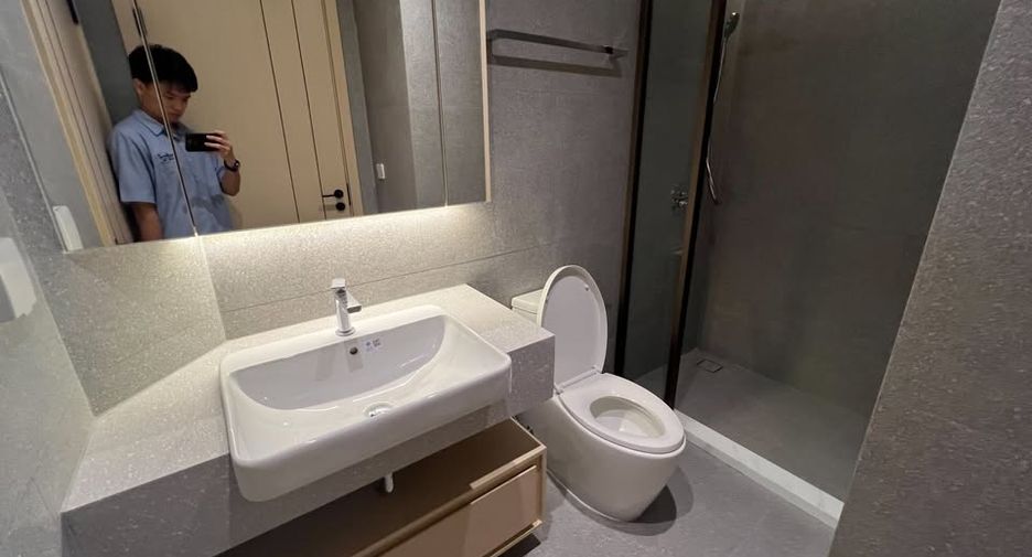 For rent 2 bedrooms condo in North Pattaya, Pattaya