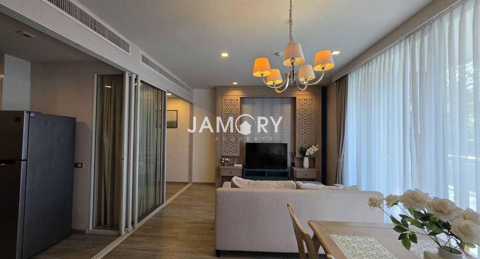 For rent and for sale 2 bedrooms condo in North Pattaya, Pattaya