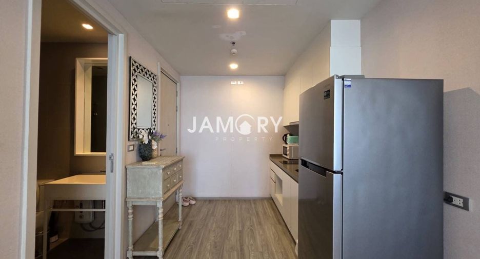 For rent and for sale 2 bedrooms condo in North Pattaya, Pattaya