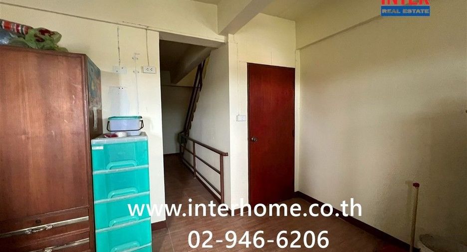 For sale 4 bedrooms retail Space in Khlong Sam Wa, Bangkok