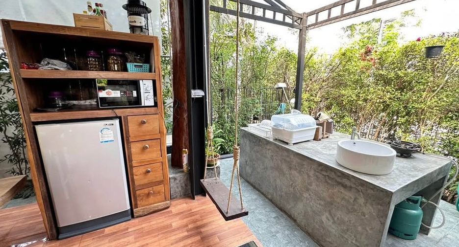 Аренда и продажа 6 спальни дом в Mueang Chiang Mai, Чианг Маи