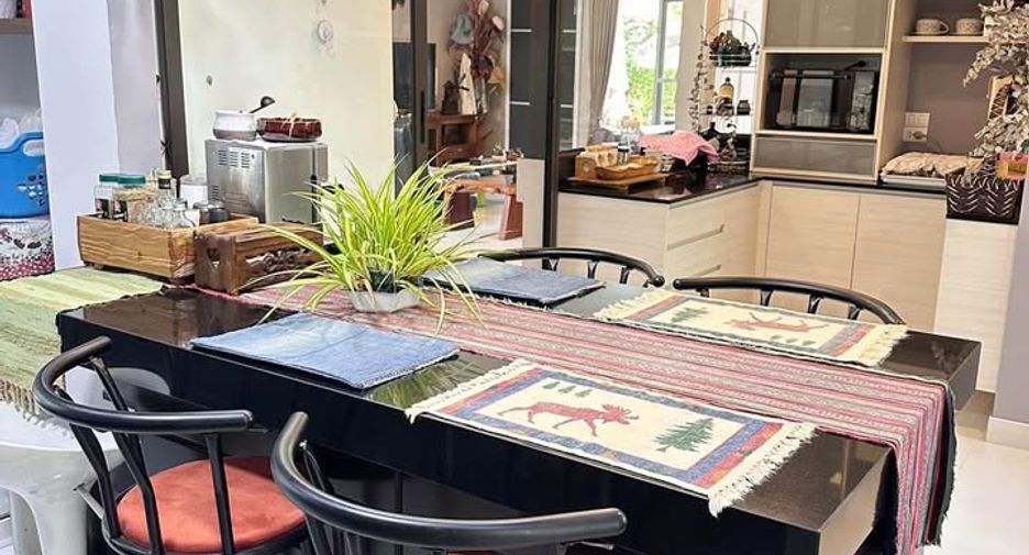 Аренда и продажа 6 спальни дом в Mueang Chiang Mai, Чианг Маи