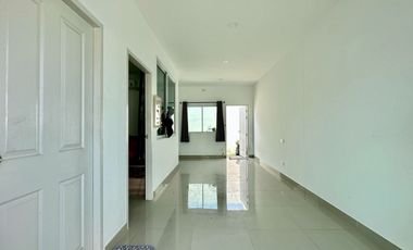 For sale 2 bedrooms townhouse in Bang Phli, Samut Prakan