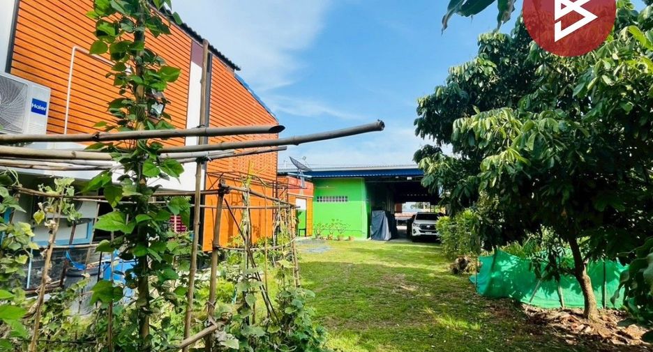 For sale land in Khanu Woralaksaburi, Kamphaeng Phet