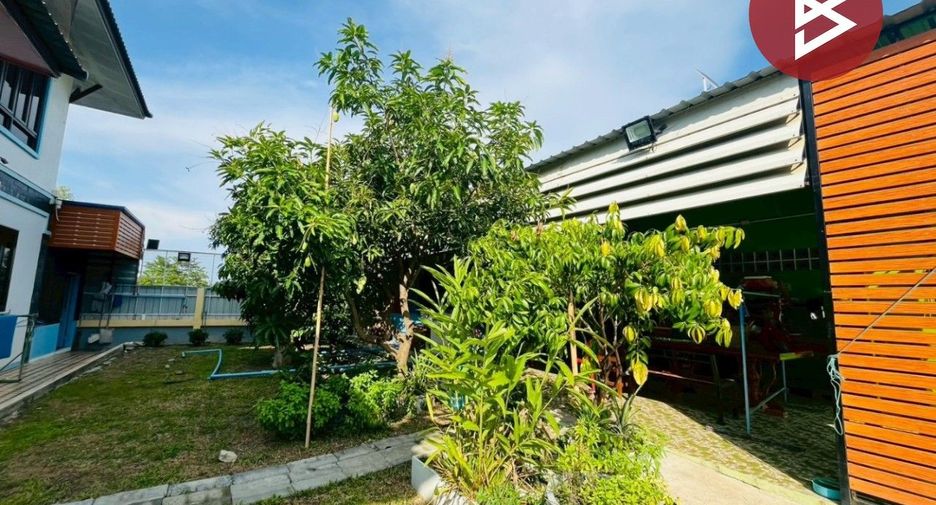 For sale land in Khanu Woralaksaburi, Kamphaeng Phet