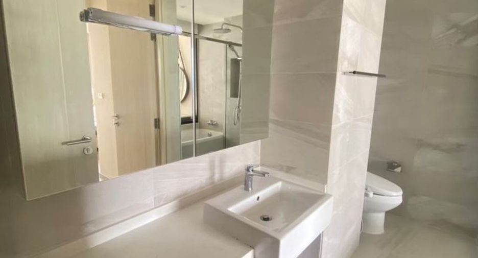 For sale 1 bed condo in Si Racha, Chonburi